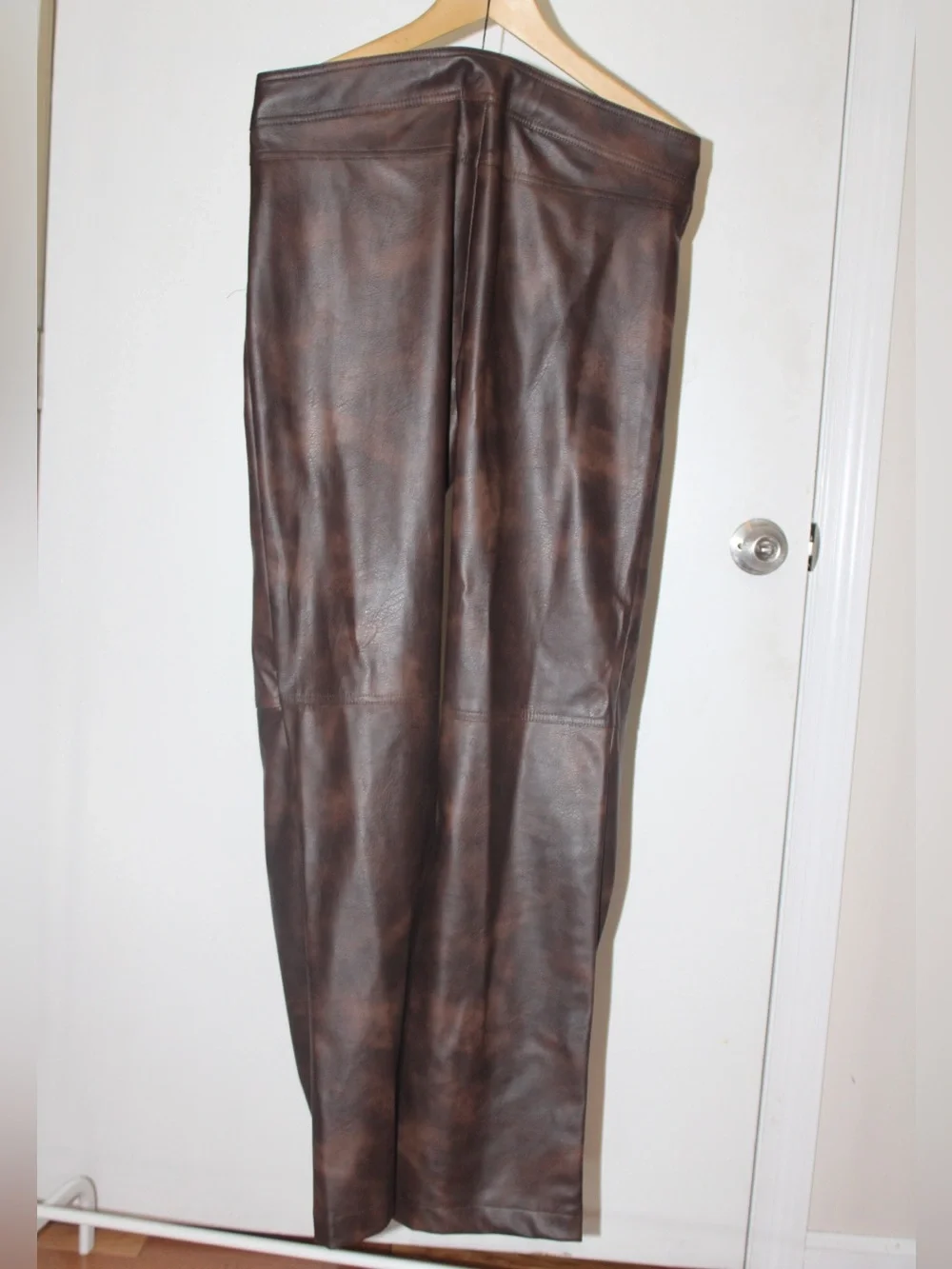 USED Men's Brown Faux Leather Pants - Classic Straight Fit from Zara